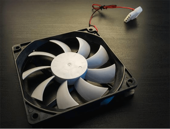 computer cooling fan with 2 wires